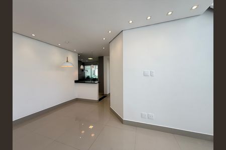 Apartamento à venda com 138m², 3 quartos e 2 vagas Apartamento à venda com 138m², 3 quartos e 2 vagasSala