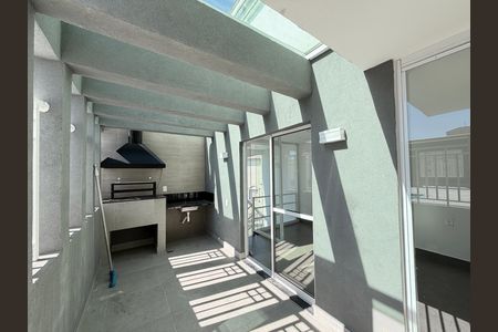 Apartamento à venda com 138m², 3 quartos e 2 vagas Apartamento à venda com 138m², 3 quartos e 2 vagasChurrasqueira