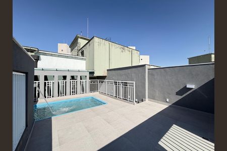 Apartamento à venda com 138m², 3 quartos e 2 vagas Apartamento à venda com 138m², 3 quartos e 2 vagasPiscina
