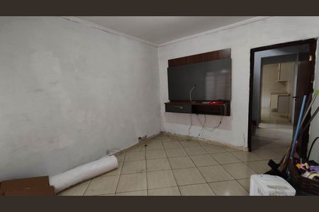 Sala de casa para alugar com 2 quartos, 104m² em Vila Danubio Azul, São Paulo