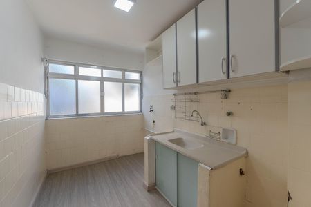 Cozinha de apartamento para alugar com 1 quarto, 36m² em Bela Vista, São Paulo