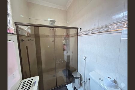 Casa para alugar com 210m², 4 quartos e 1 vagaBanheiro Social