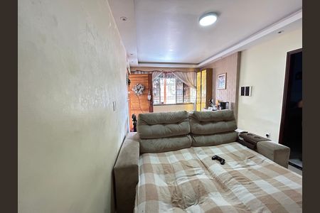 Sala de casa para alugar com 4 quartos, 210m² em Anchieta, Nilópolis