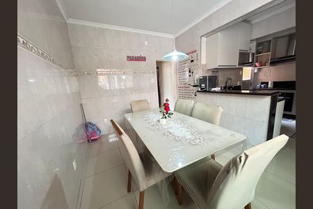 Casa para alugar com 210m², 4 quartos e 1 vagaCopa