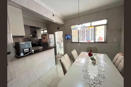 Copa de casa para alugar com 4 quartos, 210m² em Anchieta, Nilópolis