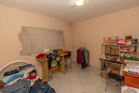 Casa à venda com 350m², 5 quartos e 12 vagas Casa à venda com 350m², 5 quartos e 12 vagasQuarto 5
