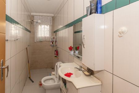 Casa à venda com 350m², 5 quartos e 12 vagas Casa à venda com 350m², 5 quartos e 12 vagasBanheiro 1