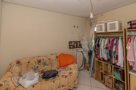 Casa à venda com 350m², 5 quartos e 12 vagas Casa à venda com 350m², 5 quartos e 12 vagasQuarto 3