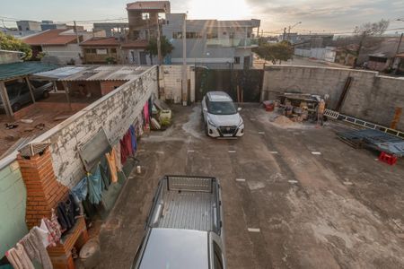Quintal  de casa à venda com 5 quartos, 350m² em Jardim Picerno I, Sumaré
