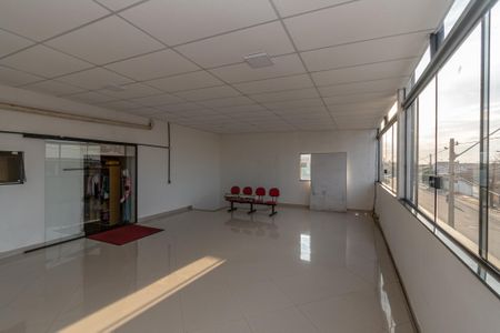 Casa à venda com 350m², 5 quartos e 12 vagas Casa à venda com 350m², 5 quartos e 12 vagasSalao de Jogos