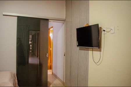 Casa à venda com 300m², 6 quartos e sem vagaSuíte 2