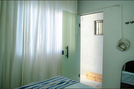 Casa à venda com 300m², 6 quartos e sem vagaSala 2