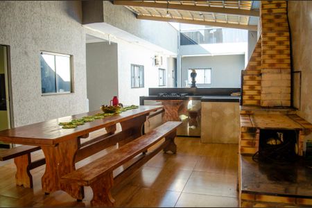 Casa à venda com 300m², 6 quartos e sem vagaÁrea gourmet