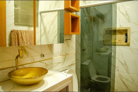 Casa à venda com 300m², 6 quartos e sem vagaBanheiro
