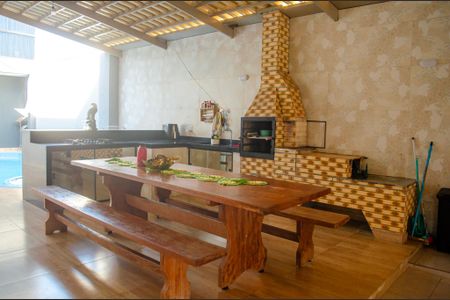 Casa à venda com 300m², 6 quartos e sem vagaÁrea gourmet