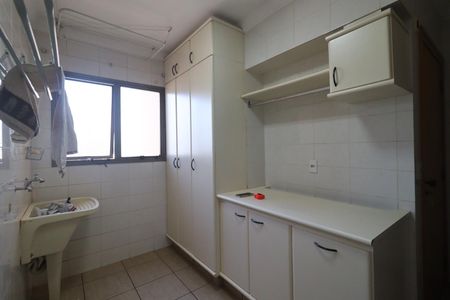 Área de Serviço de apartamento para alugar com 4 quartos, 172m² em Jardim America, Ribeirão Preto