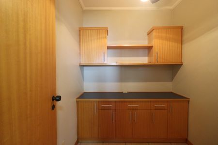Apartamento para alugar com 172m², 4 quartos e 3 vagasQuarto de Serviço