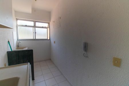 Apartamento para alugar com 50m², 2 quartos e 1 vaga Apartamento para alugar com 50m², 2 quartos e 1 vagaCozinha e Área de serviço
