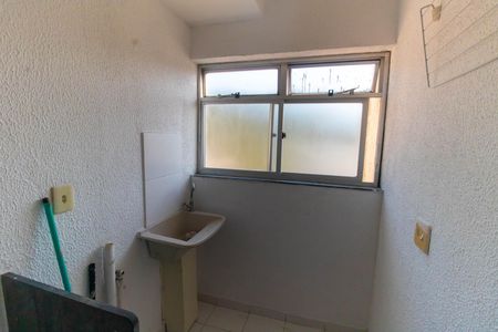 Apartamento para alugar com 50m², 2 quartos e 1 vaga Apartamento para alugar com 50m², 2 quartos e 1 vagaCozinha e Área de serviço