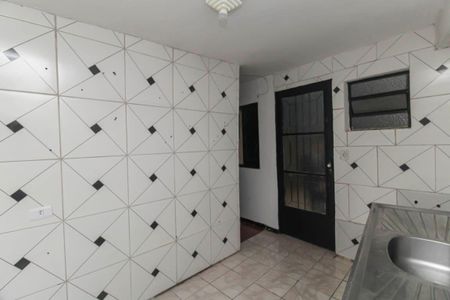 Casa para alugar com 23m², 1 quarto e sem vaga