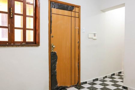 Casa de condomínio para alugar com 60m², 1 quarto e sem vaga Casa de condomínio para alugar com 60m², 1 quarto e sem vagaSala