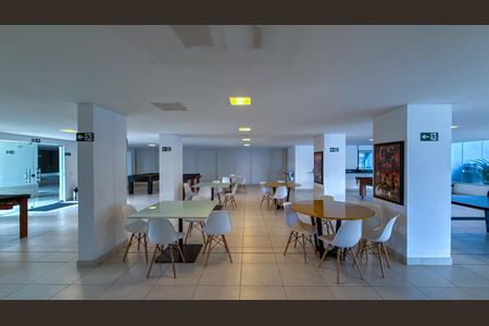 Apartamento à venda com 156m², 3 quartos e 3 vagas Apartamento à venda com 156m², 3 quartos e 3 vagasSalão de jogos