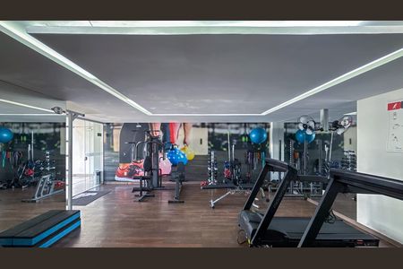 Apartamento à venda com 156m², 3 quartos e 3 vagas Apartamento à venda com 156m², 3 quartos e 3 vagasAcademia