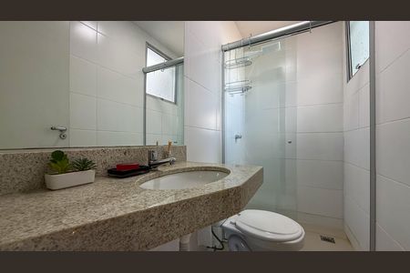 Apartamento à venda com 156m², 3 quartos e 3 vagas Apartamento à venda com 156m², 3 quartos e 3 vagasbanheiro 1