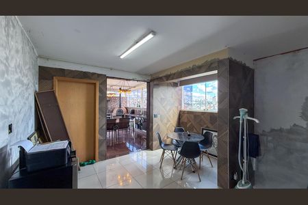 Apartamento à venda com 156m², 3 quartos e 3 vagas Apartamento à venda com 156m², 3 quartos e 3 vagassala 2