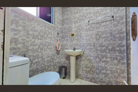 Casa para alugar com 165m², 2 quartos e 1 vaga Casa para alugar com 165m², 2 quartos e 1 vagaBanheiro da Suíte