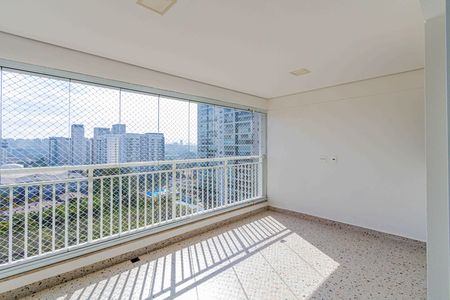 Apartamento para alugar com 105m², 3 quartos e 2 vagas Apartamento para alugar com 105m², 3 quartos e 2 vagasVaranda