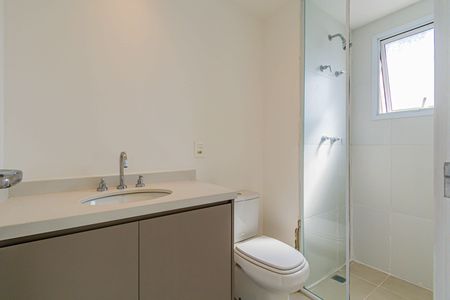 Suite 01 - Banheiro de apartamento para alugar com 3 quartos, 105m² em Barra Funda, São Paulo