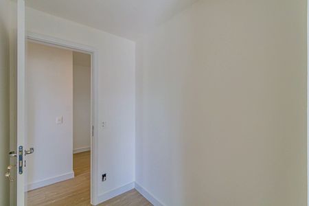 Apartamento para alugar com 105m², 3 quartos e 2 vagas Apartamento para alugar com 105m², 3 quartos e 2 vagasSuite 01 - Espaço closet