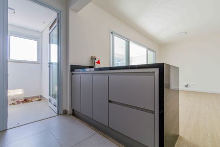 Cozinha de apartamento para alugar com 3 quartos, 105m² em Barra Funda, São Paulo