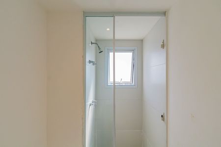 Apartamento para alugar com 105m², 3 quartos e 2 vagas Apartamento para alugar com 105m², 3 quartos e 2 vagasSuite 01 - Banheiro