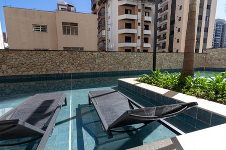Apartamento à venda com 30m², 1 quarto e sem vaga Apartamento à venda com 30m², 1 quarto e sem vagaÁrea comum - Piscina