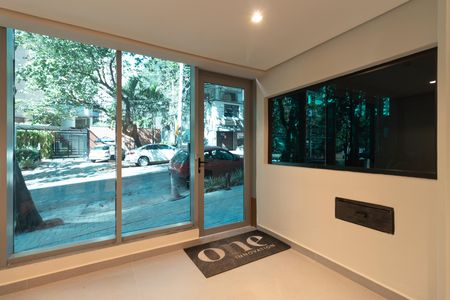 Apartamento à venda com 30m², 1 quarto e sem vaga Apartamento à venda com 30m², 1 quarto e sem vagaPortaria
