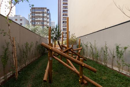 Apartamento à venda com 30m², 1 quarto e sem vaga Apartamento à venda com 30m², 1 quarto e sem vagaÁrea comum - Playground