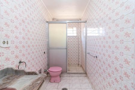 Apartamento à venda com 100m², 2 quartos e sem vaga Apartamento à venda com 100m², 2 quartos e sem vagaBanheiro