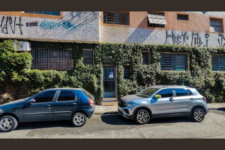 Apartamento à venda com 100m², 2 quartos e sem vaga Apartamento à venda com 100m², 2 quartos e sem vagaFachada do Prédio
