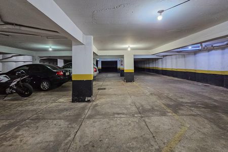 Apartamento à venda com 4 quartos, 180m² em Carmo, Belo Horizonte