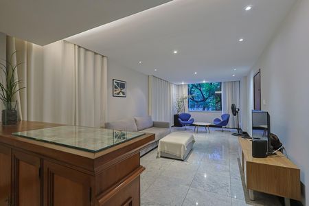 Apartamento à venda com 4 quartos, 180m² em Carmo, Belo Horizonte