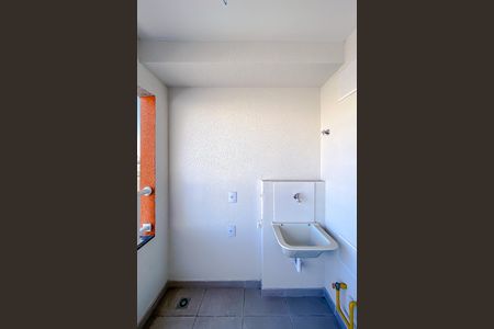 Apartamento para alugar com 39m², 2 quartos e sem vaga Apartamento para alugar com 39m², 2 quartos e sem vagaVaranda da Sala