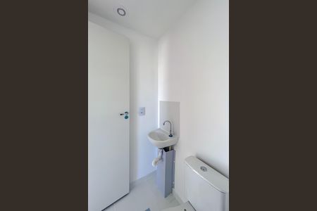 Apartamento para alugar com 39m², 2 quartos e sem vaga Apartamento para alugar com 39m², 2 quartos e sem vagaBanheiro