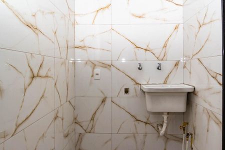 Apartamento para alugar com 38m², 2 quartos e sem vaga
