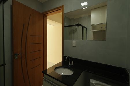 Banheiro de apartamento para alugar com 1 quarto, 30m² em Liberdade, São Paulo