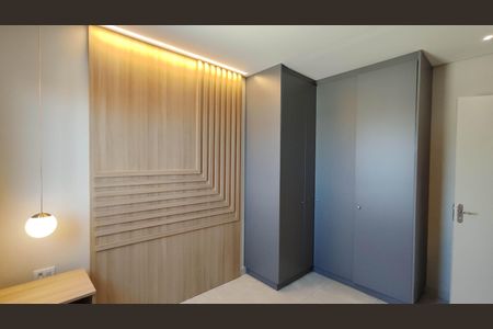 Quarto 2 de casa para alugar com 2 quartos, 45m² em Vila Campanela, São Paulo