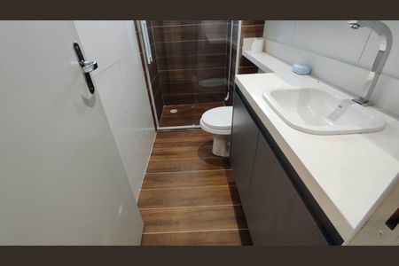 Casa para alugar com 45m², 2 quartos e sem vaga Casa para alugar com 45m², 2 quartos e sem vagaBanheiro
