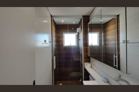 Banheiro de casa para alugar com 2 quartos, 45m² em Vila Campanela, São Paulo