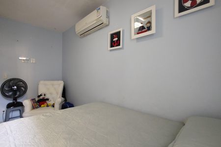 Casa de condomínio à venda com 112m², 3 quartos e 4 vagas Casa de condomínio à venda com 112m², 3 quartos e 4 vagasQuarto 2